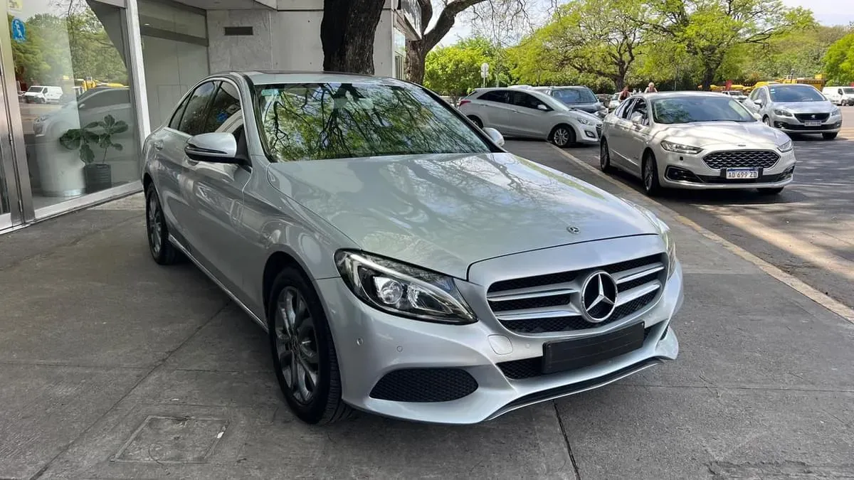Mirá esta publicación de Mercedes Benz Clase C