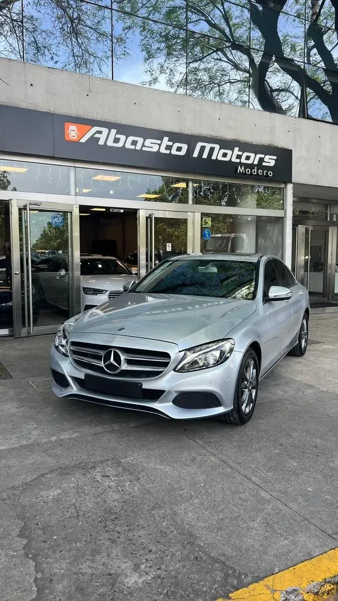 Mirá esta publicación de Mercedes Benz Clase C