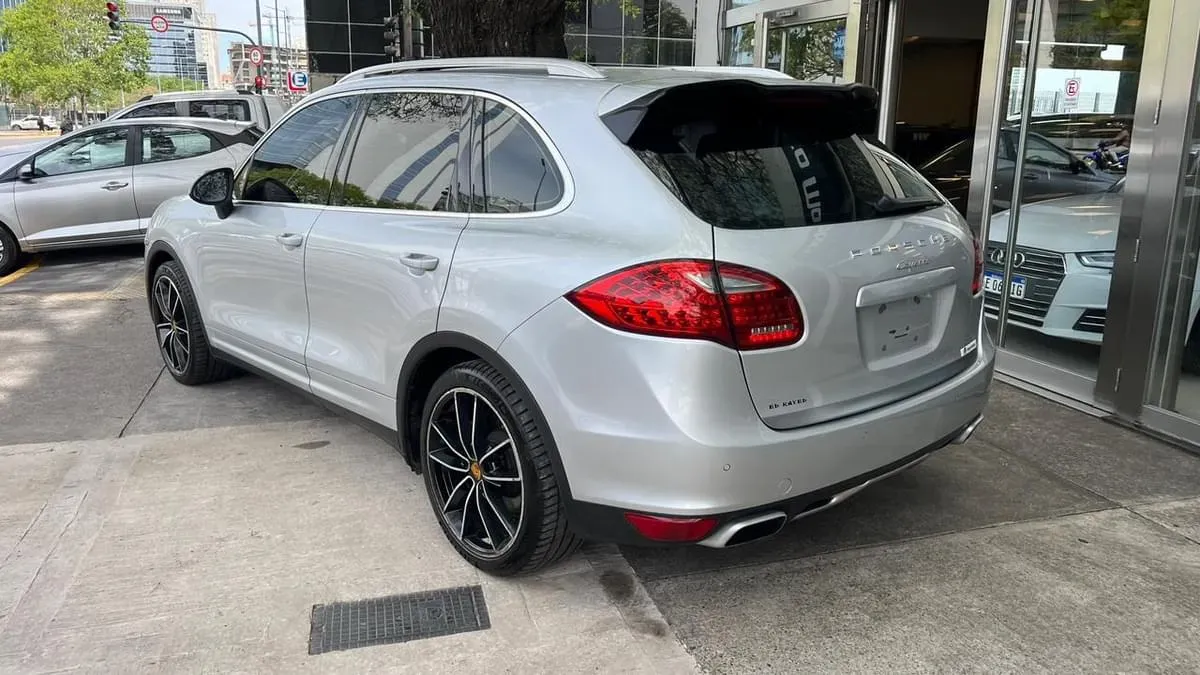 Mirá esta publicación de Porsche Cayenne