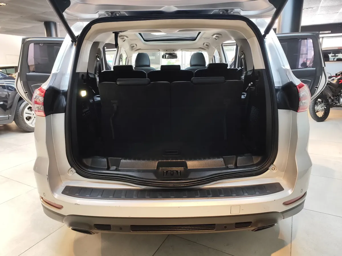 Mirá esta publicación de Ford S Max