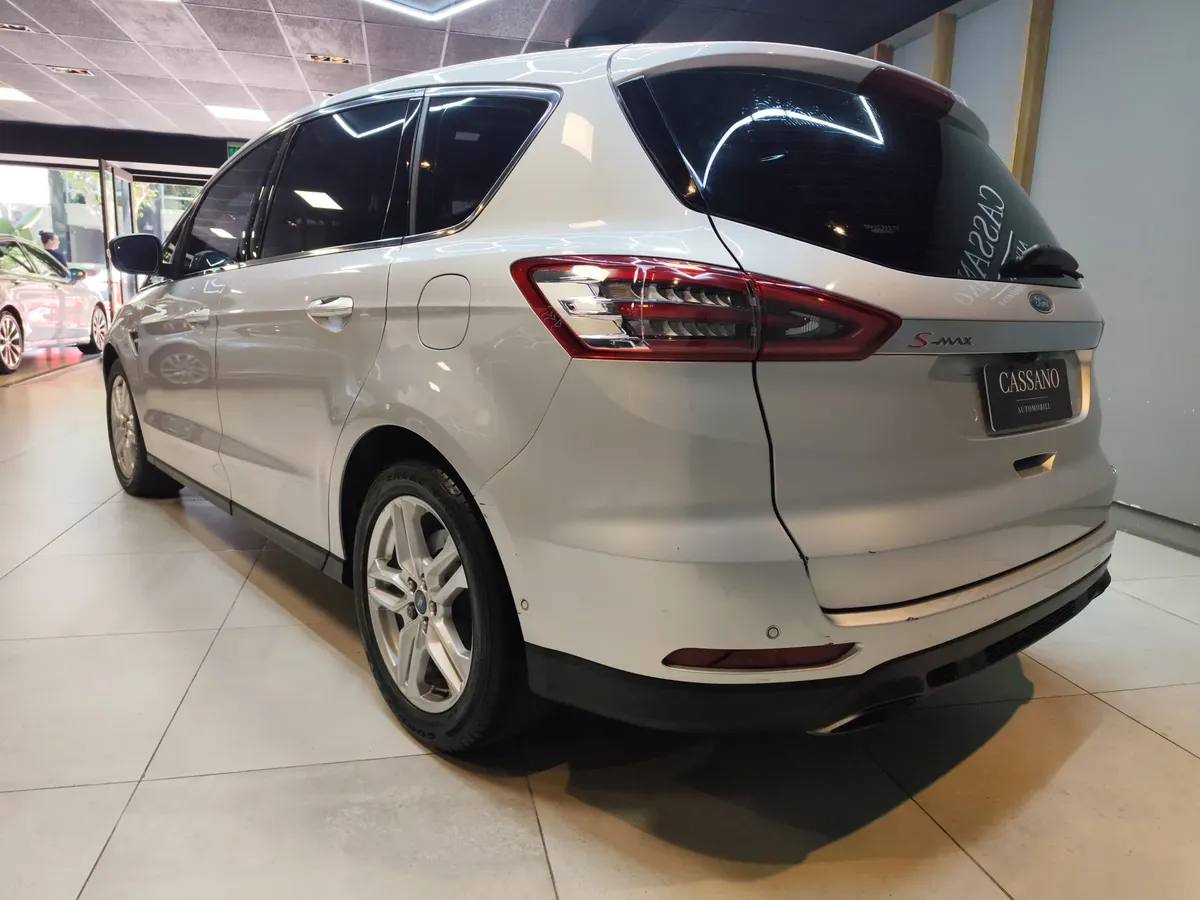 Mirá esta publicación de Ford S Max