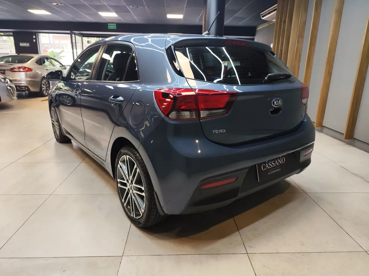 Mirá esta publicación de KIA RIO
