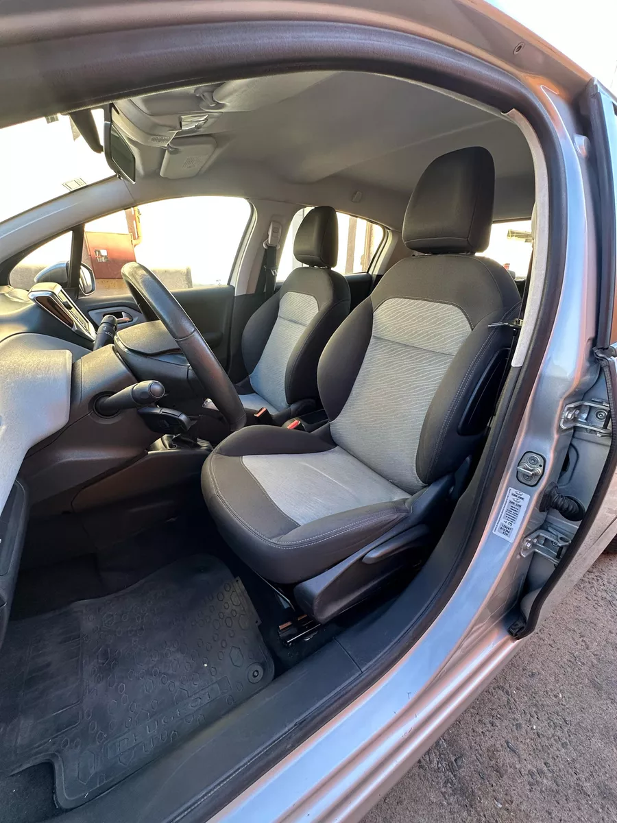 Mirá esta publicación de Peugeot 208
