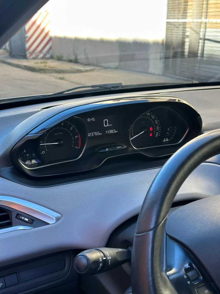 Mirá esta publicación de Peugeot 208