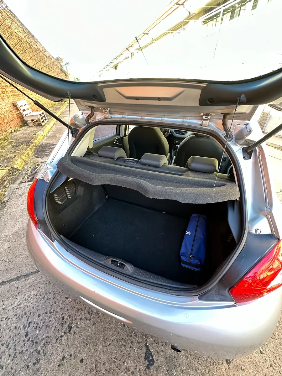 Mirá esta publicación de Peugeot 208