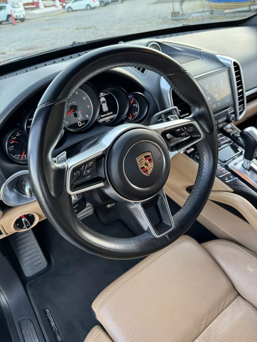 Mirá esta publicación de Porsche Cayenne