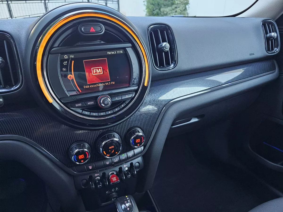 Mirá esta publicación de Mini Cooper Countryman