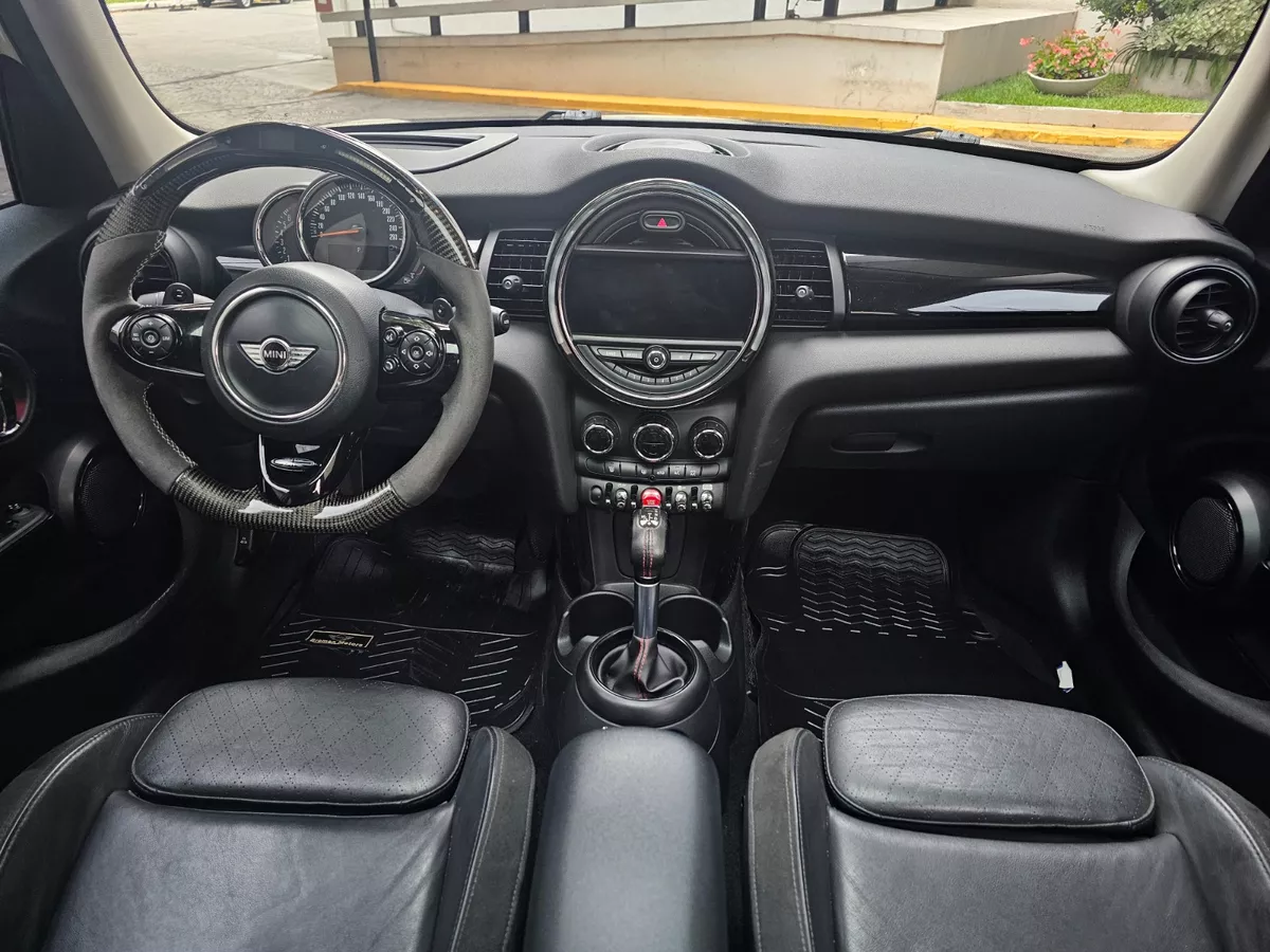 Mirá esta publicación de Mini Cooper Cooper