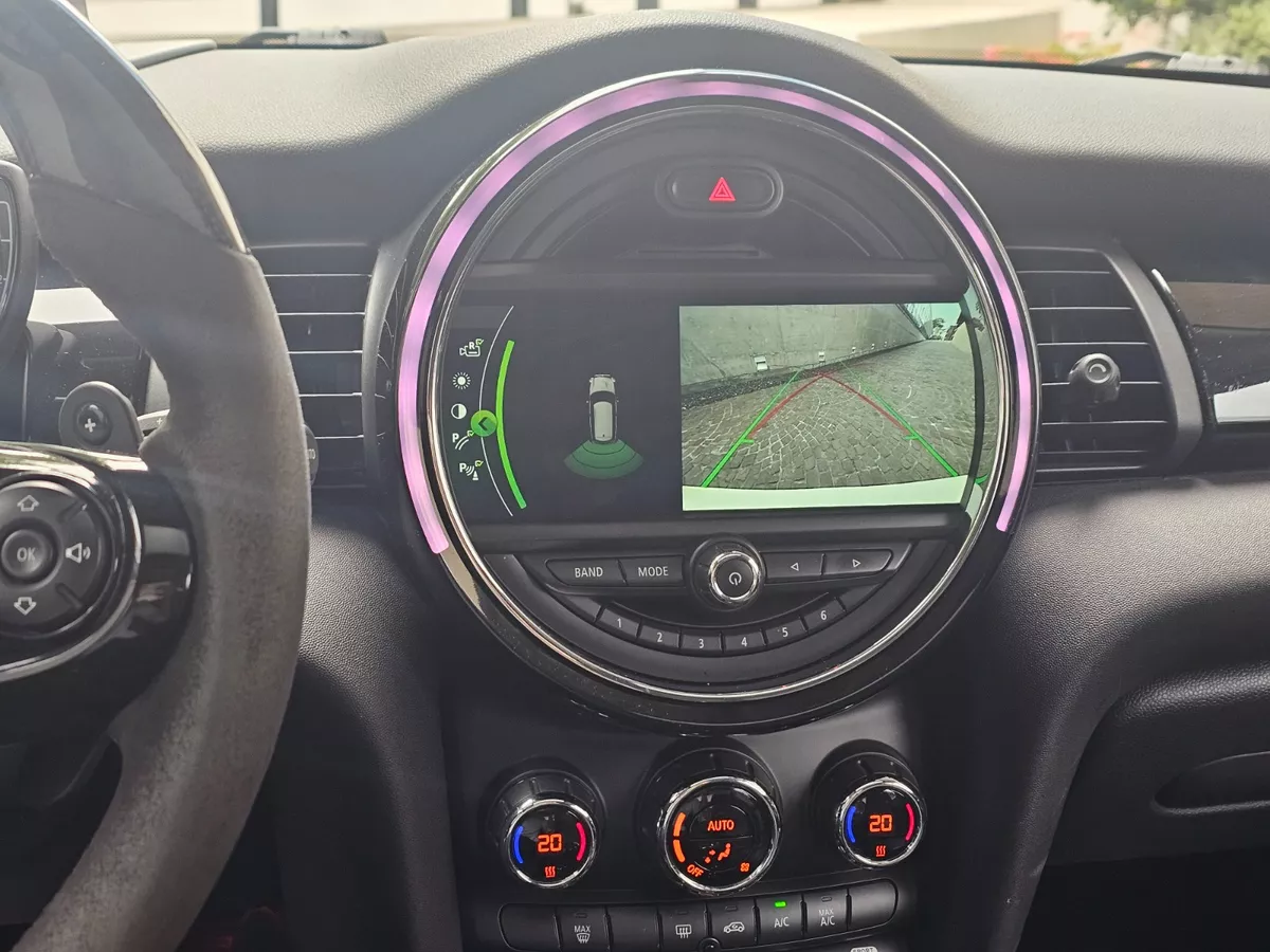Mirá esta publicación de Mini Cooper Cooper