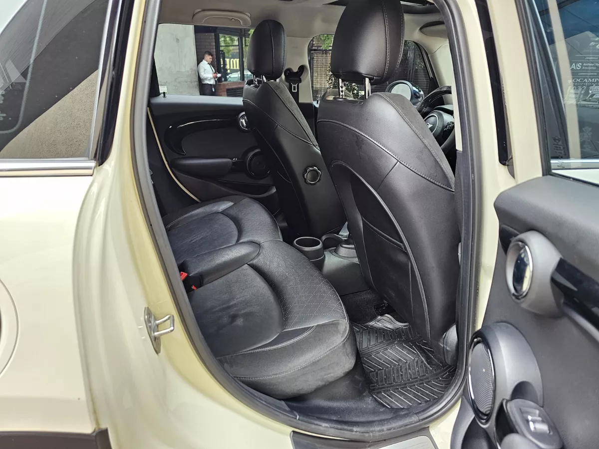Mirá esta publicación de Mini Cooper Cooper