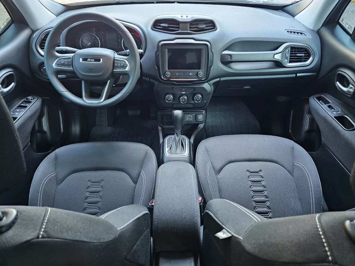Mirá esta publicación de Jeep Renegade
