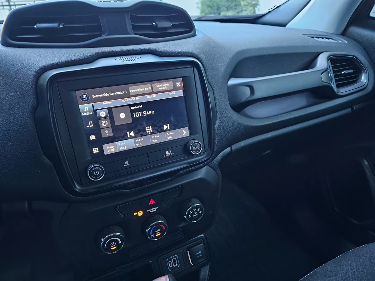 Mirá esta publicación de Jeep Renegade