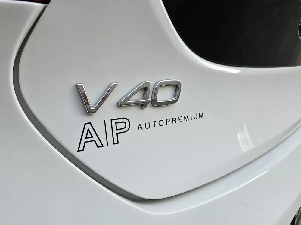 Volvo V 40 Foto #17