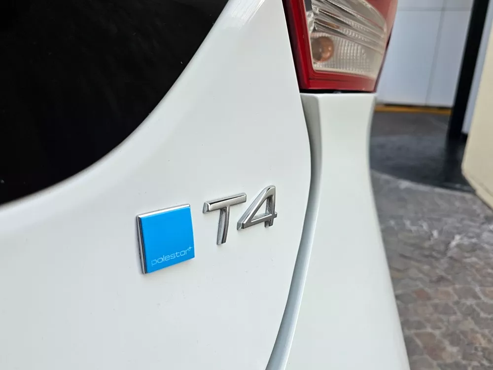 Volvo V 40 Foto #15