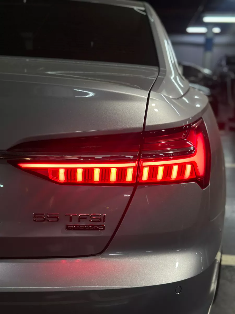 Audi A6 Foto #12
