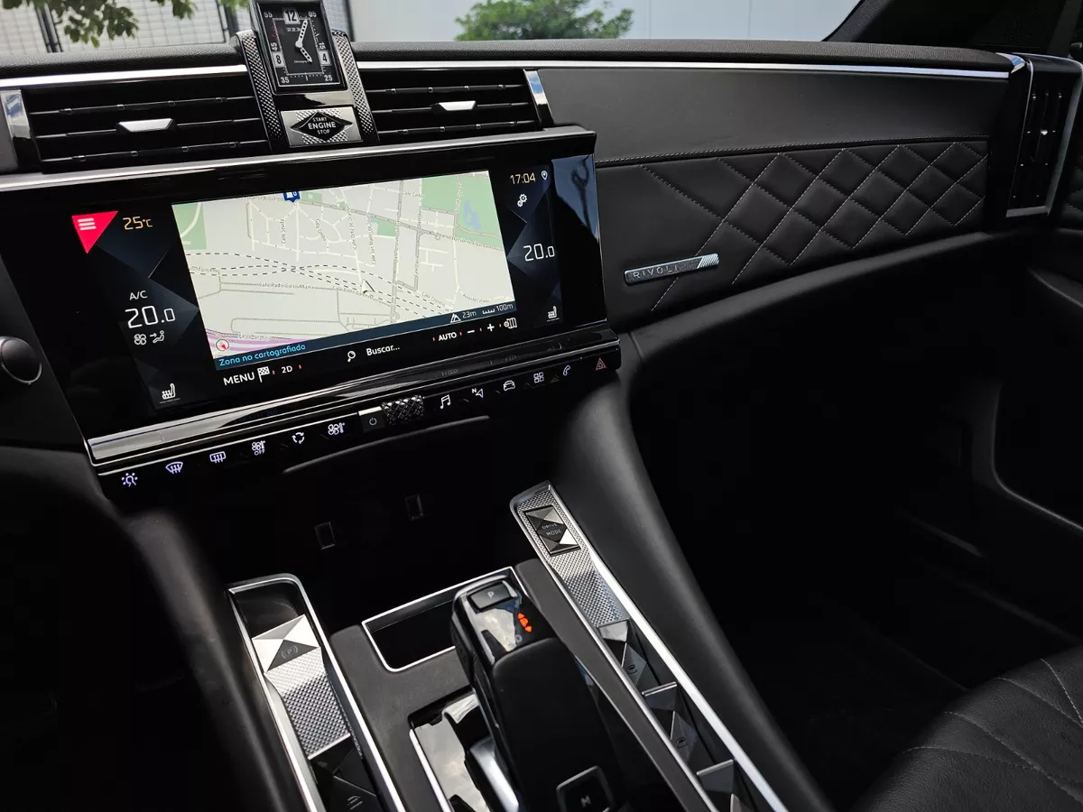 Mirá esta publicación de Ds Automobiles DS9