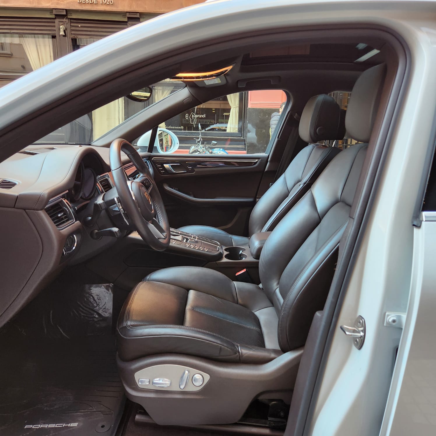 Mirá esta publicación de Porsche Macan