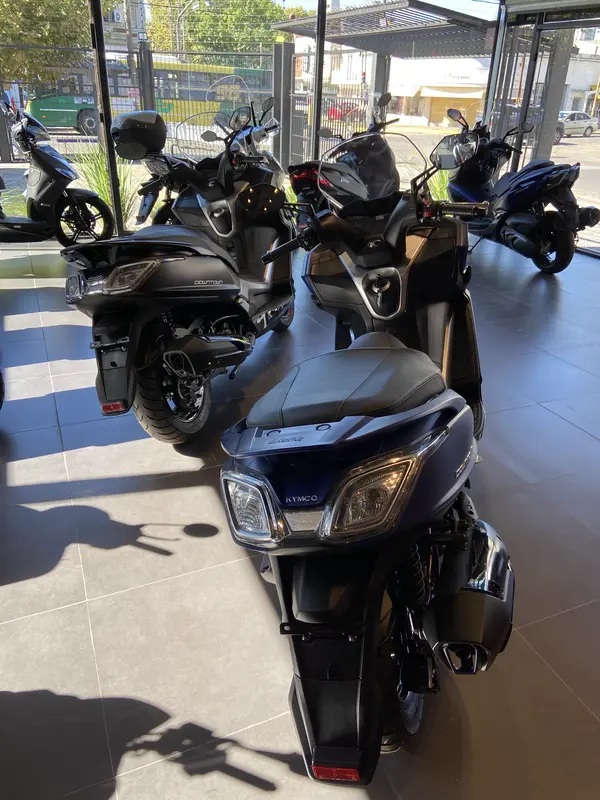 Mira esta publicación de Kymco Downtown 350 I