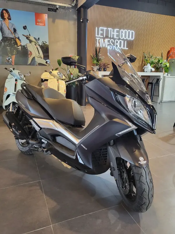 Mira esta publicación de Kymco Downtown 350 I