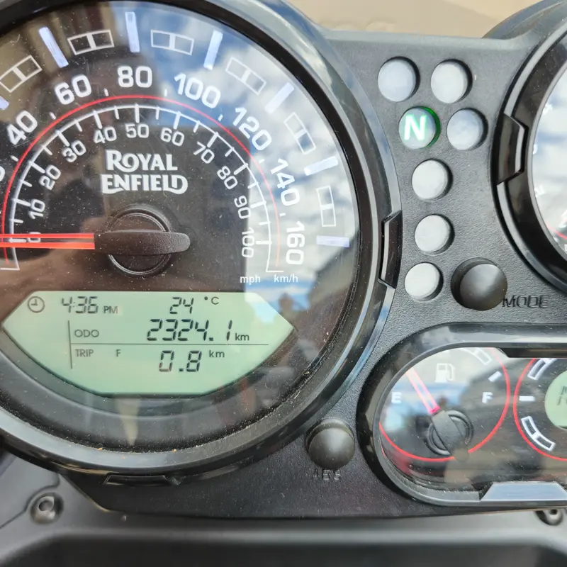 Mirá esta publicación de Royal Enfield 411