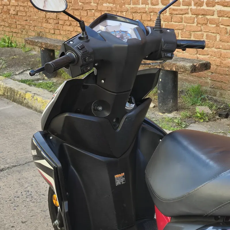 Mirá esta publicación de Yamaha 115 RAY ZR Cignus