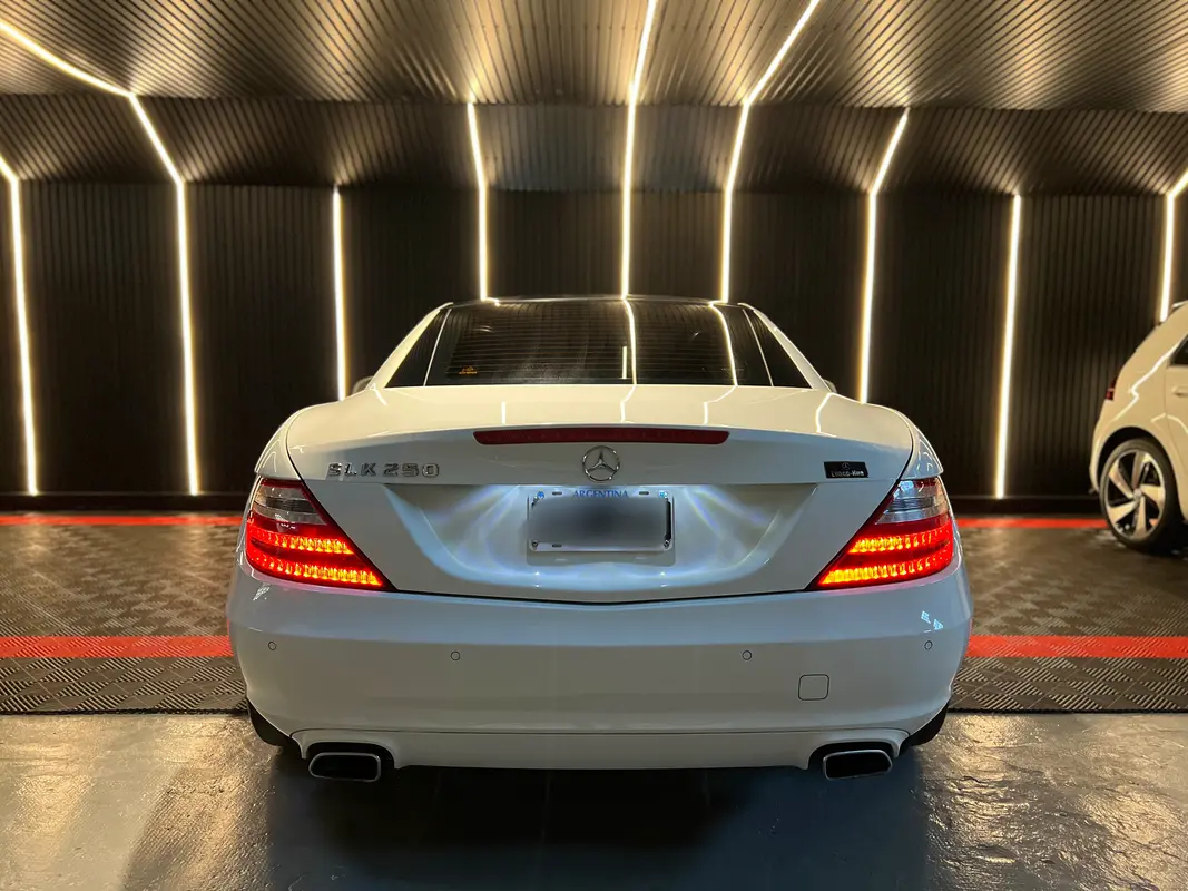 Mirá esta publicación de Mercedes Benz SLK