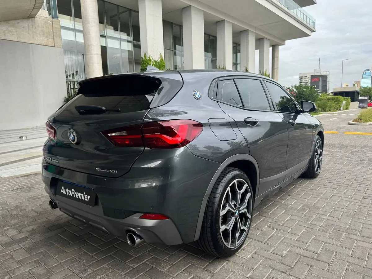 Mira esta publicación de BMW iX2