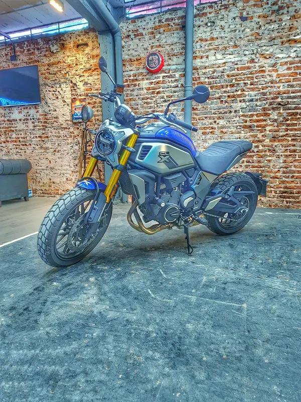 Mira esta publicación de Cf Moto Cl X 700 Heritage