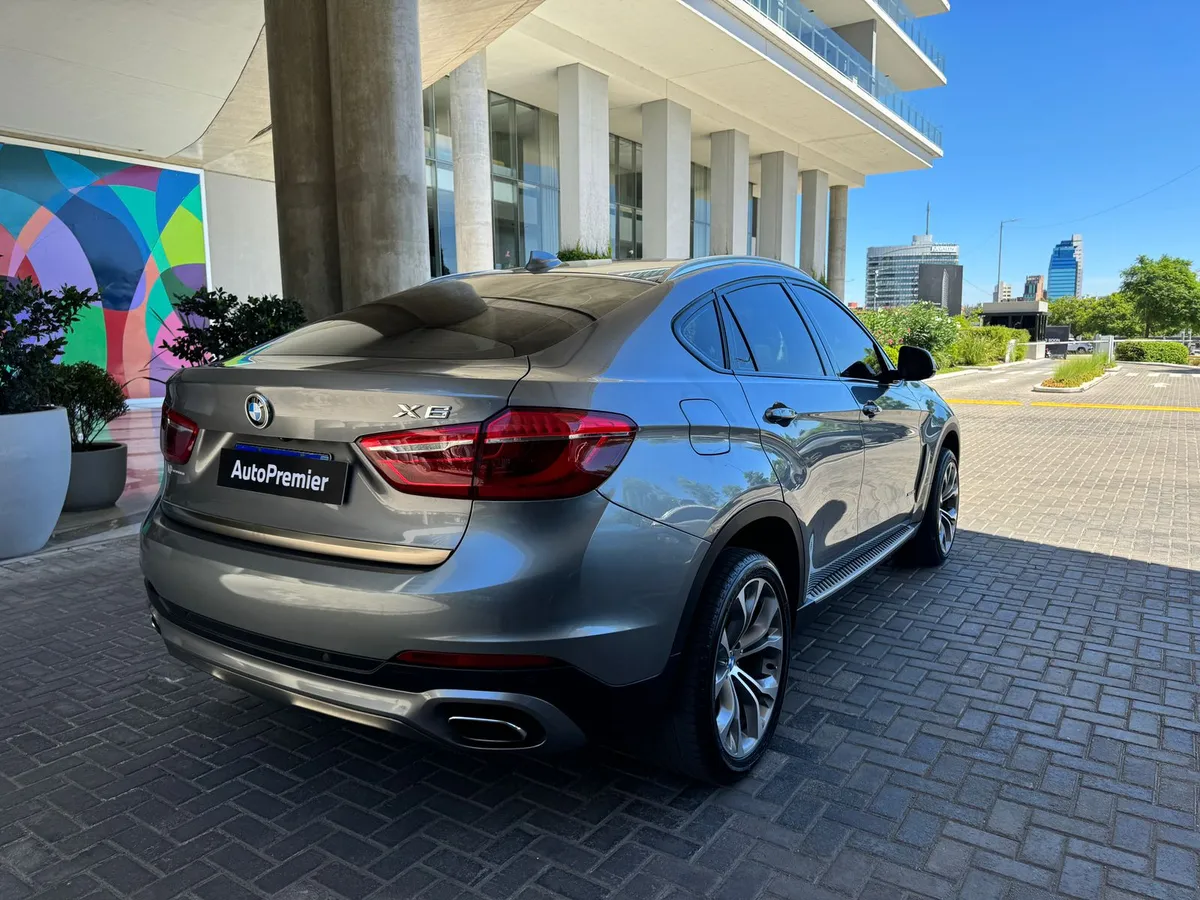 Mira esta publicación de BMW X6