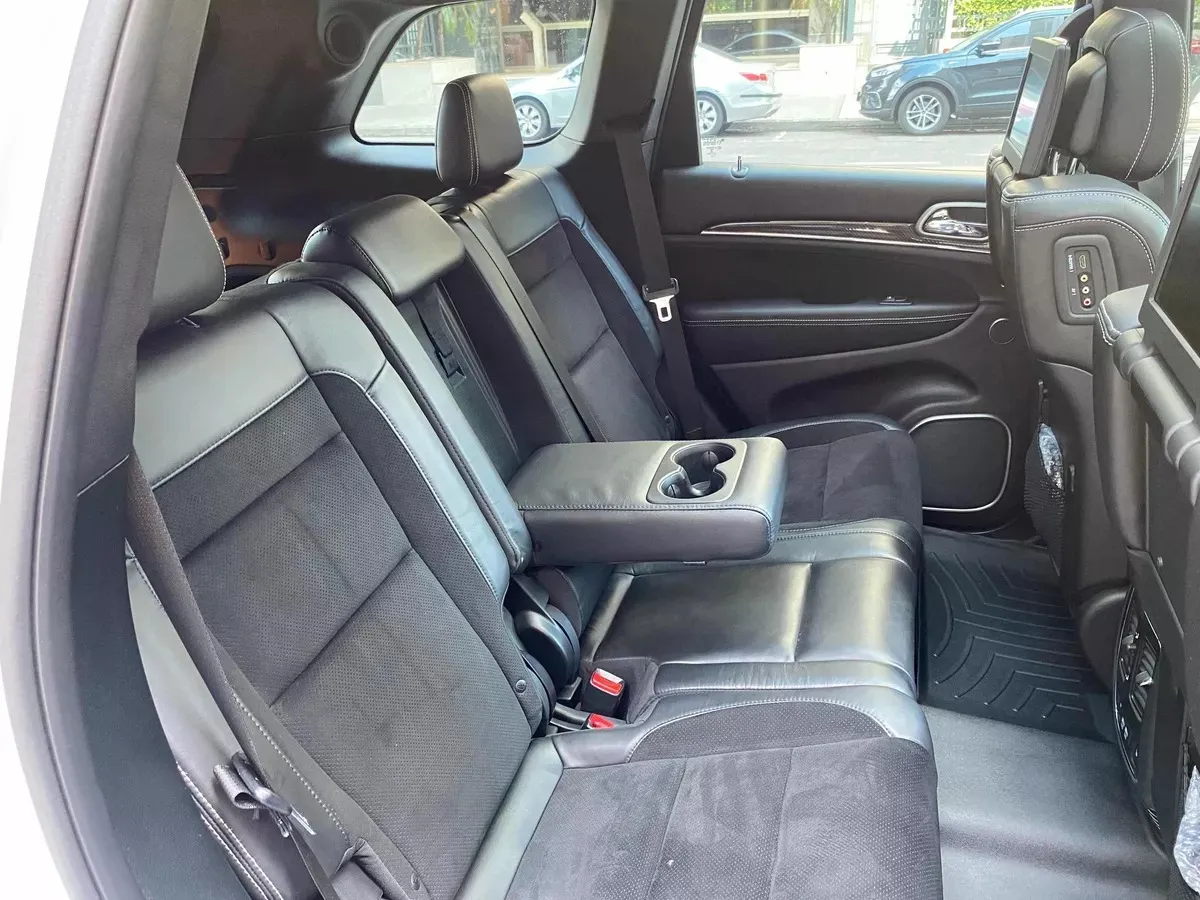 Mirá esta publicación de Jeep Grand Cherokee
