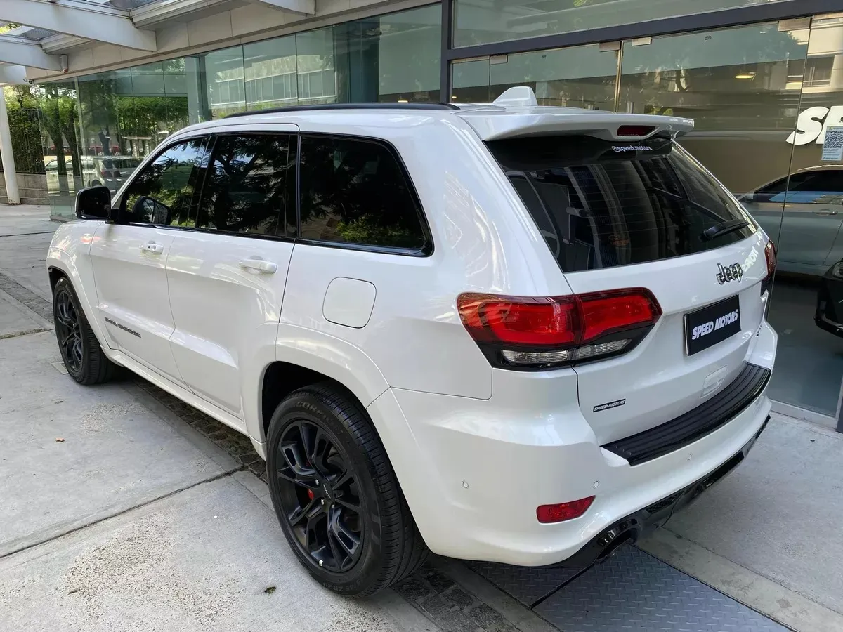 Mirá esta publicación de Jeep Grand Cherokee