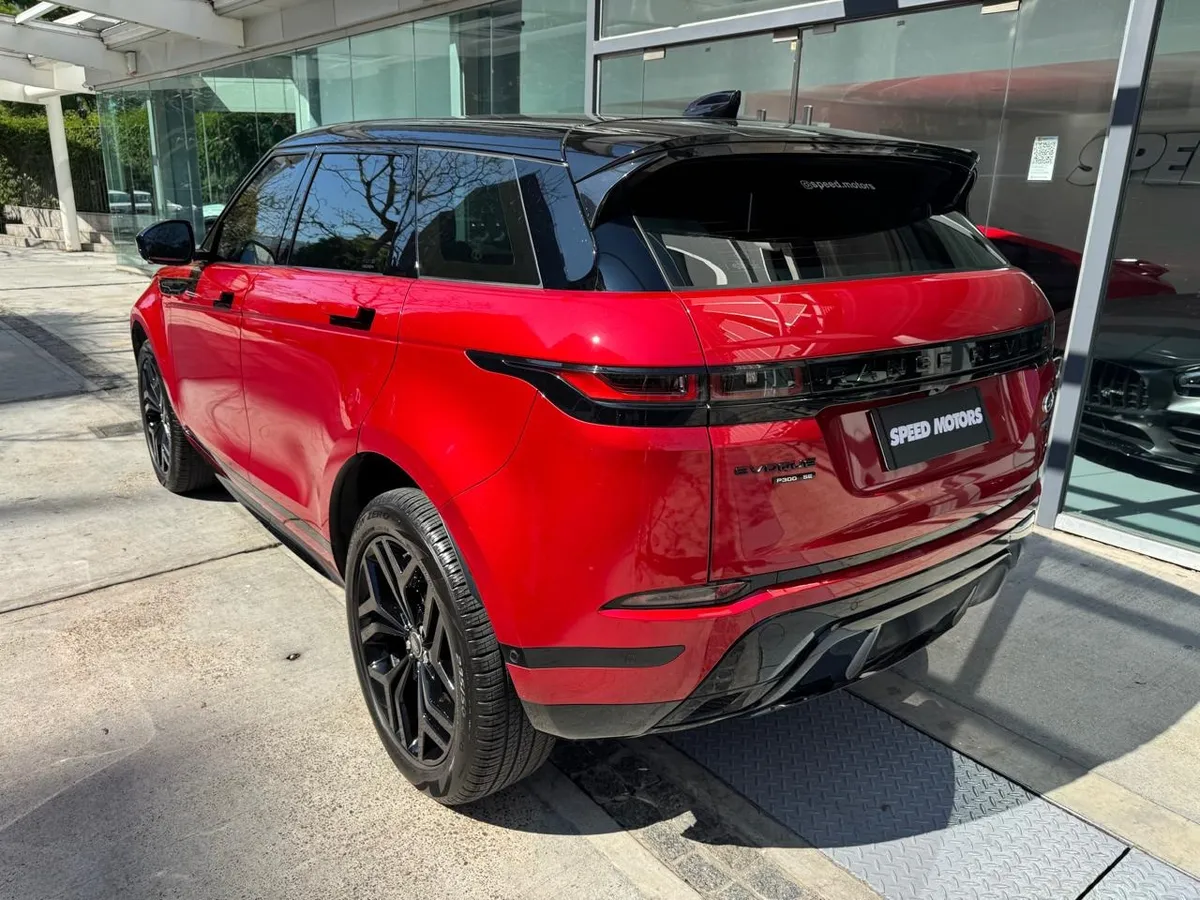 Mira esta publicación de Land Rover Range Rover Evoque