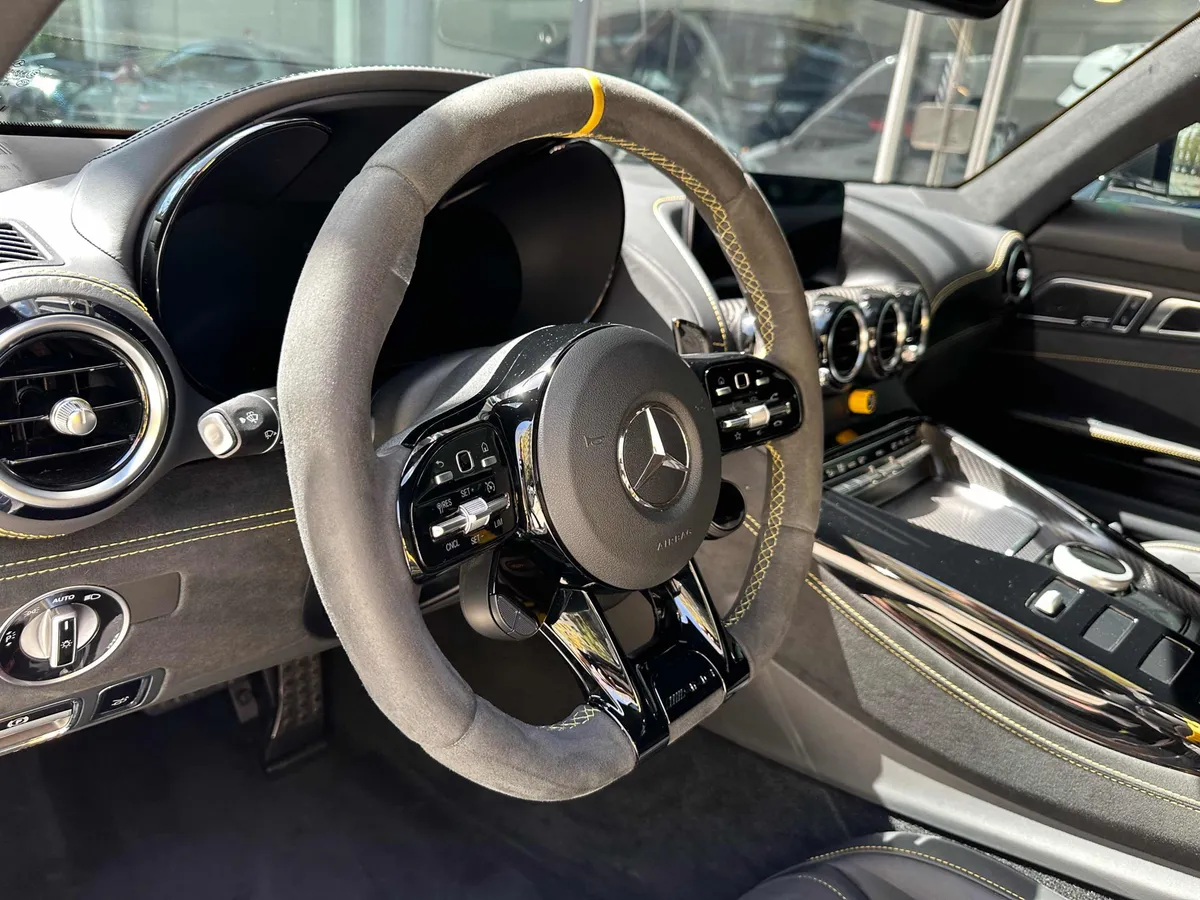 Mercedes Benz GT Foto #21