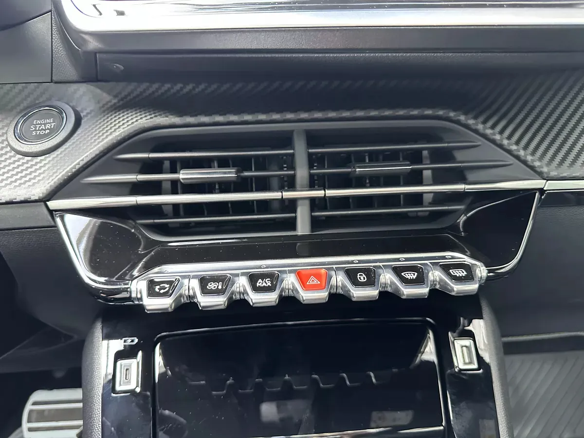 Mirá esta publicación de Peugeot 208