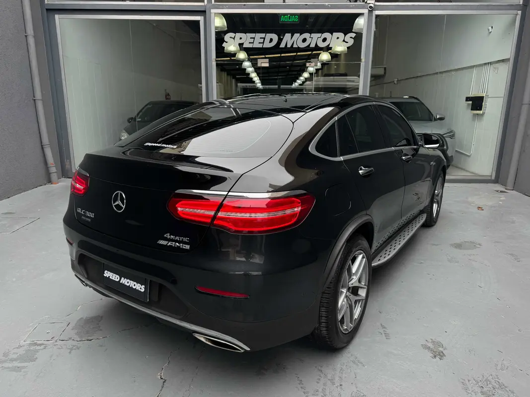 Mira esta publicación de Mercedes Benz GLC