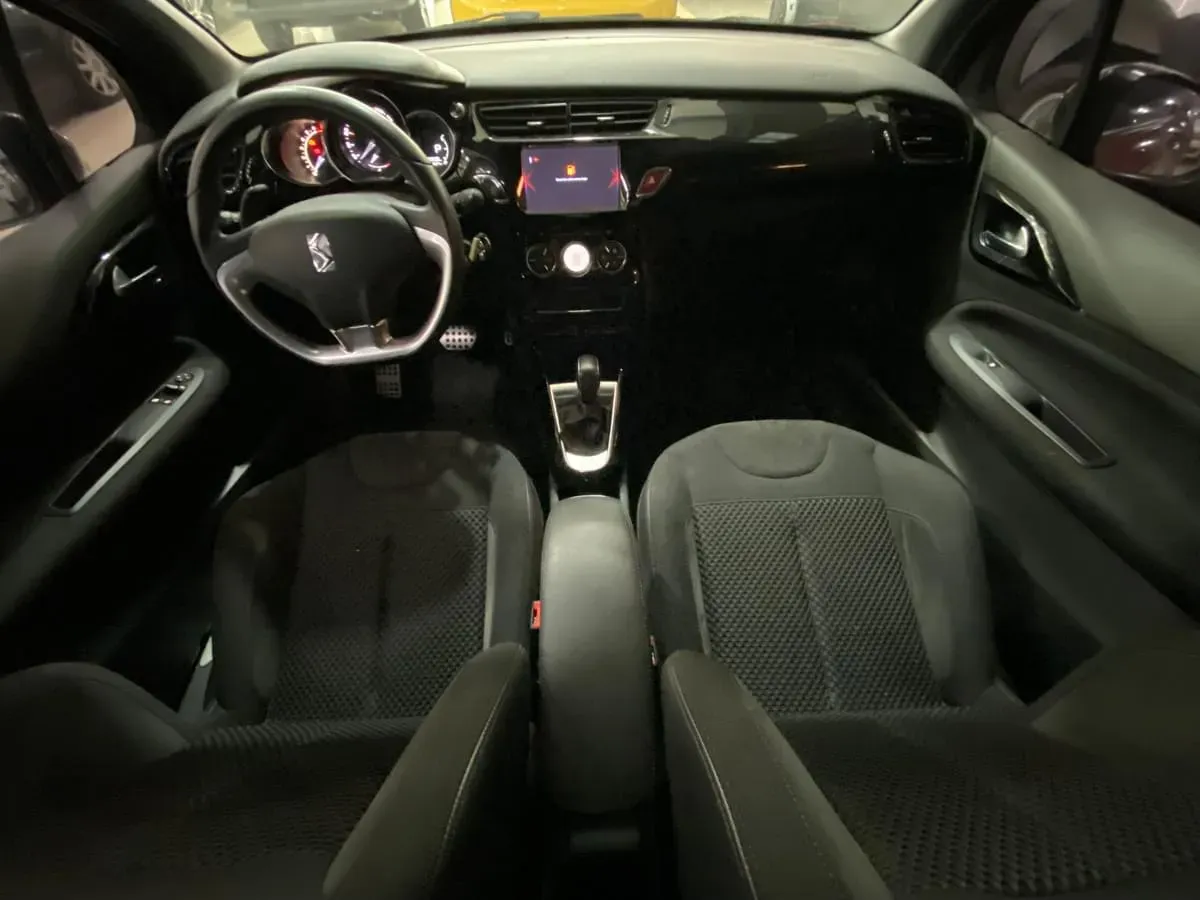 Ds Automobiles DS3 Foto #15