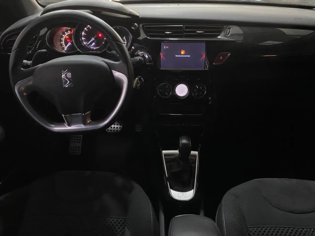 Ds Automobiles DS3 Foto #18