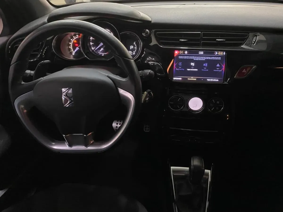 Ds Automobiles DS3 Foto #17