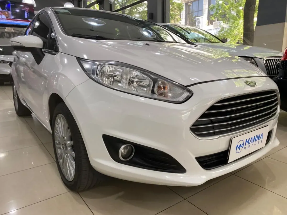 Mira esta publicación de Ford Fiesta 2017 en Motordil