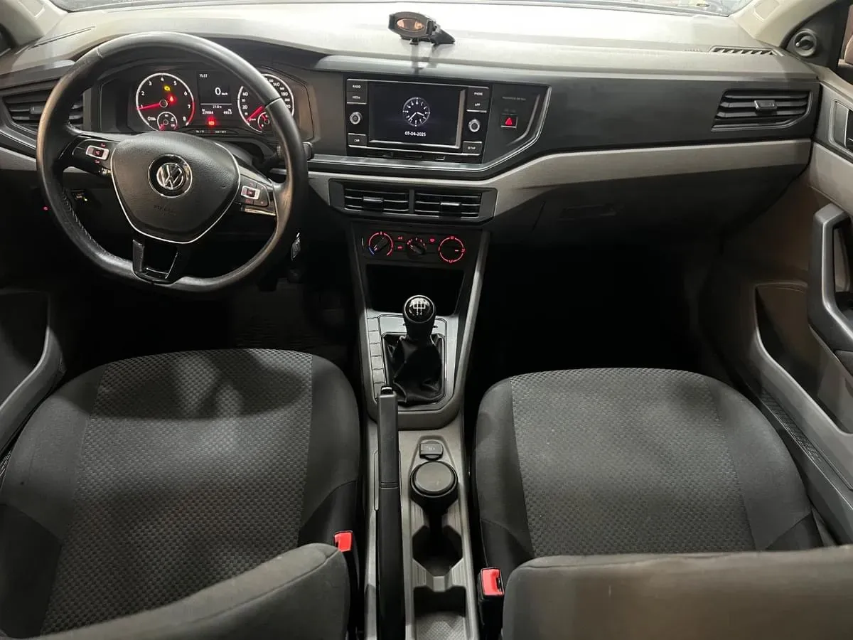 Volkswagen Virtus Foto #15