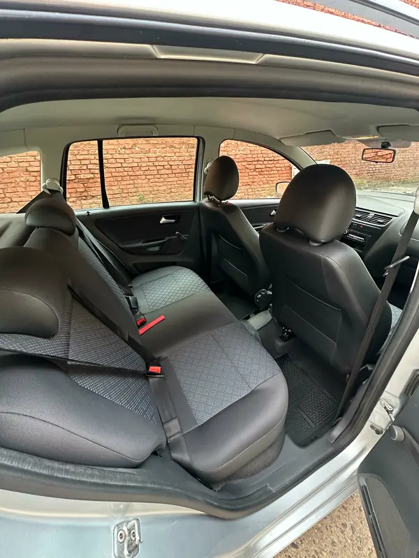 Volkswagen Suran Foto #6