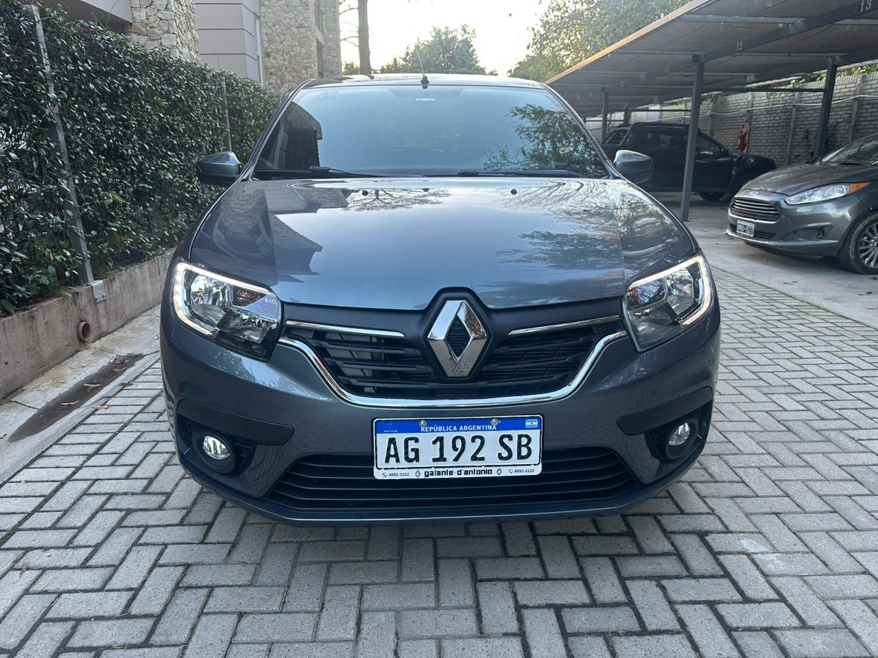 Renault Sandero II Foto #7