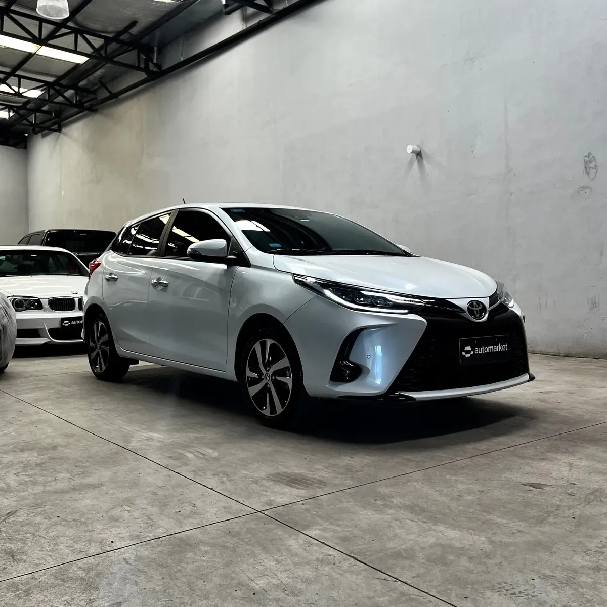 Toyota Yaris Foto #2
