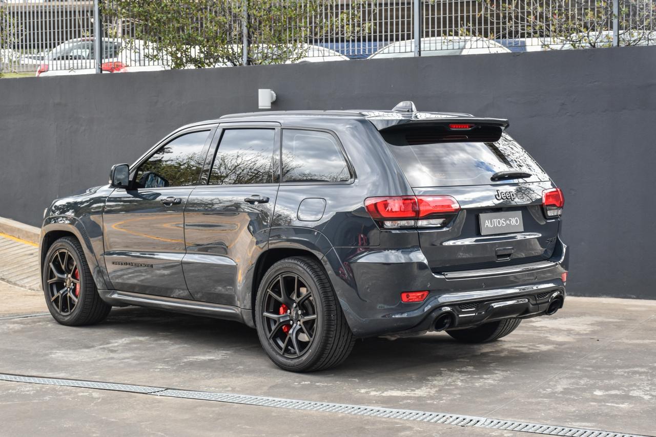 Mira esta publicación de Jeep Grand Cherokee