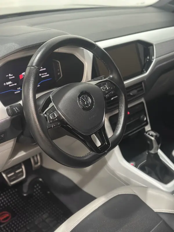 Volkswagen T Cross Foto #12