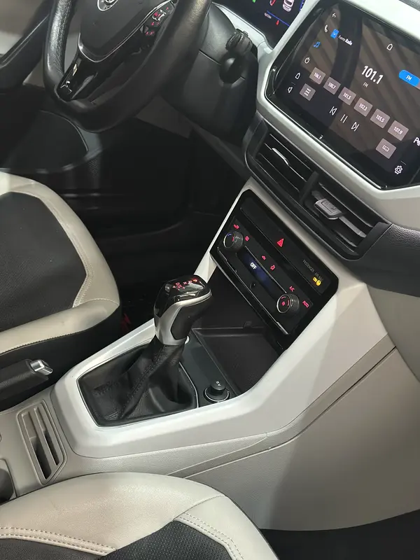 Volkswagen T Cross Foto #21