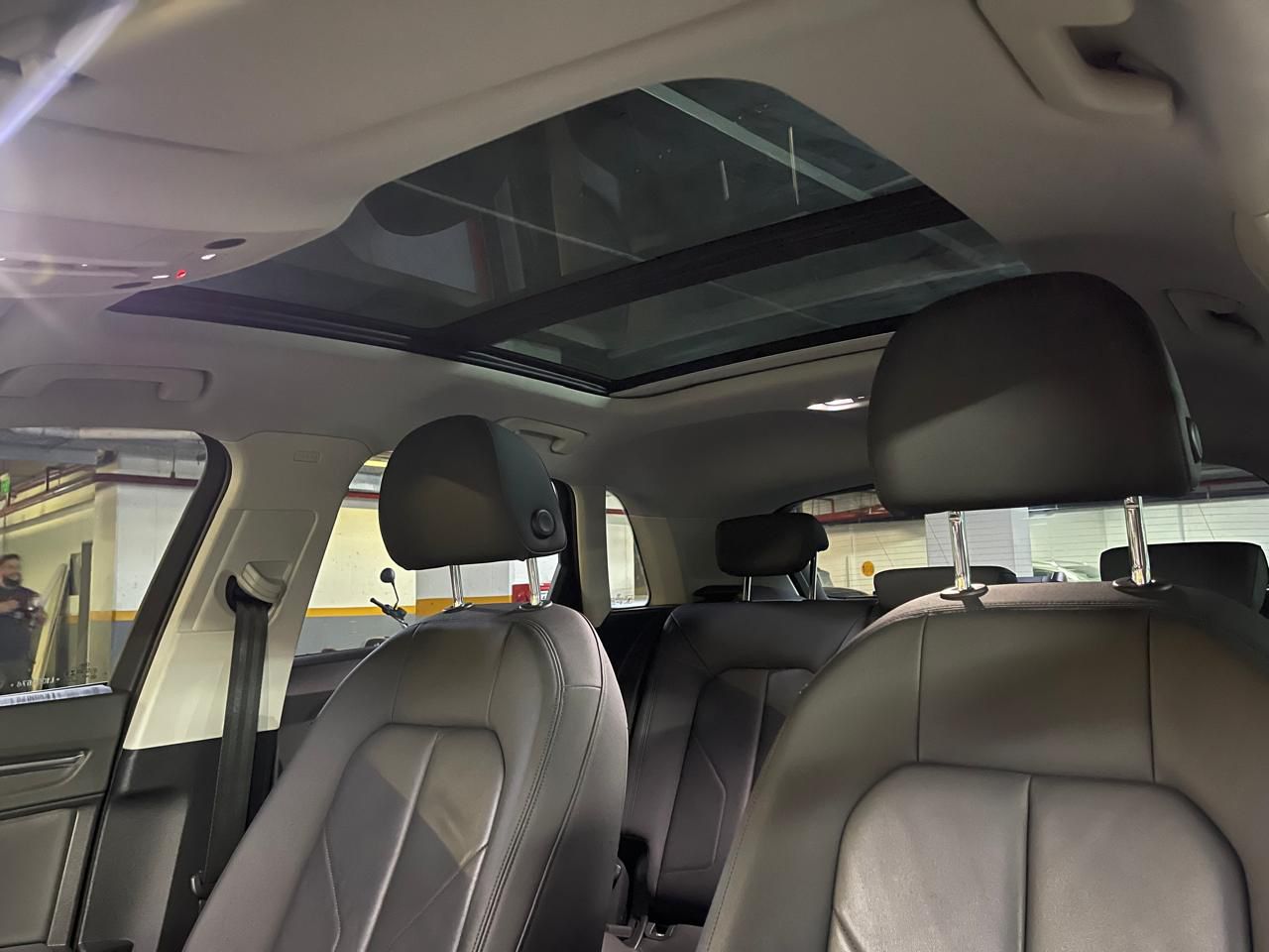 Audi Q3 Foto #9