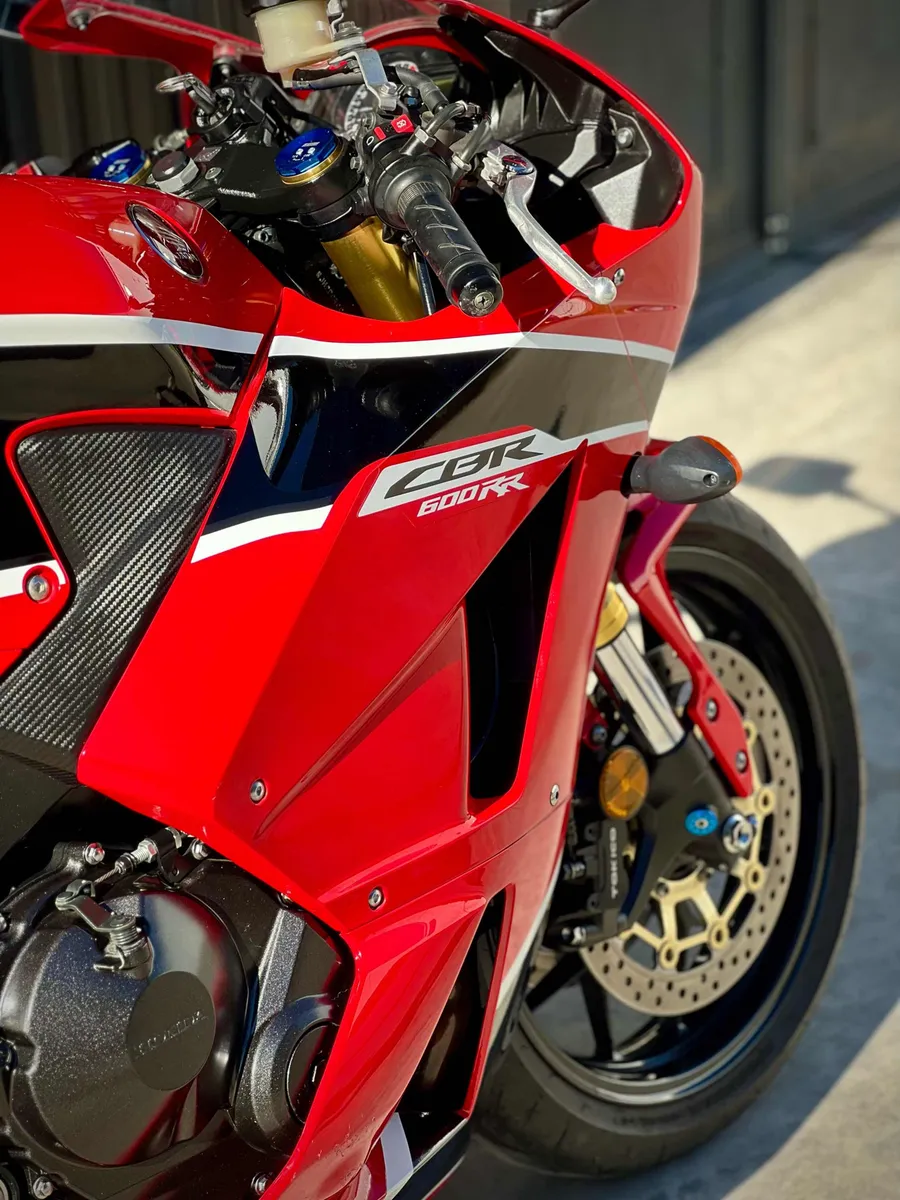 Honda CBR 600 RR Foto #5