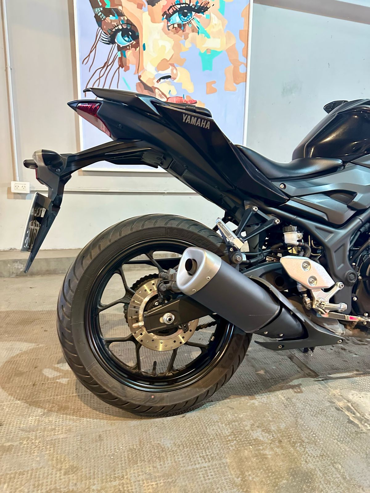 Yamaha 300 MT 03 Foto #3