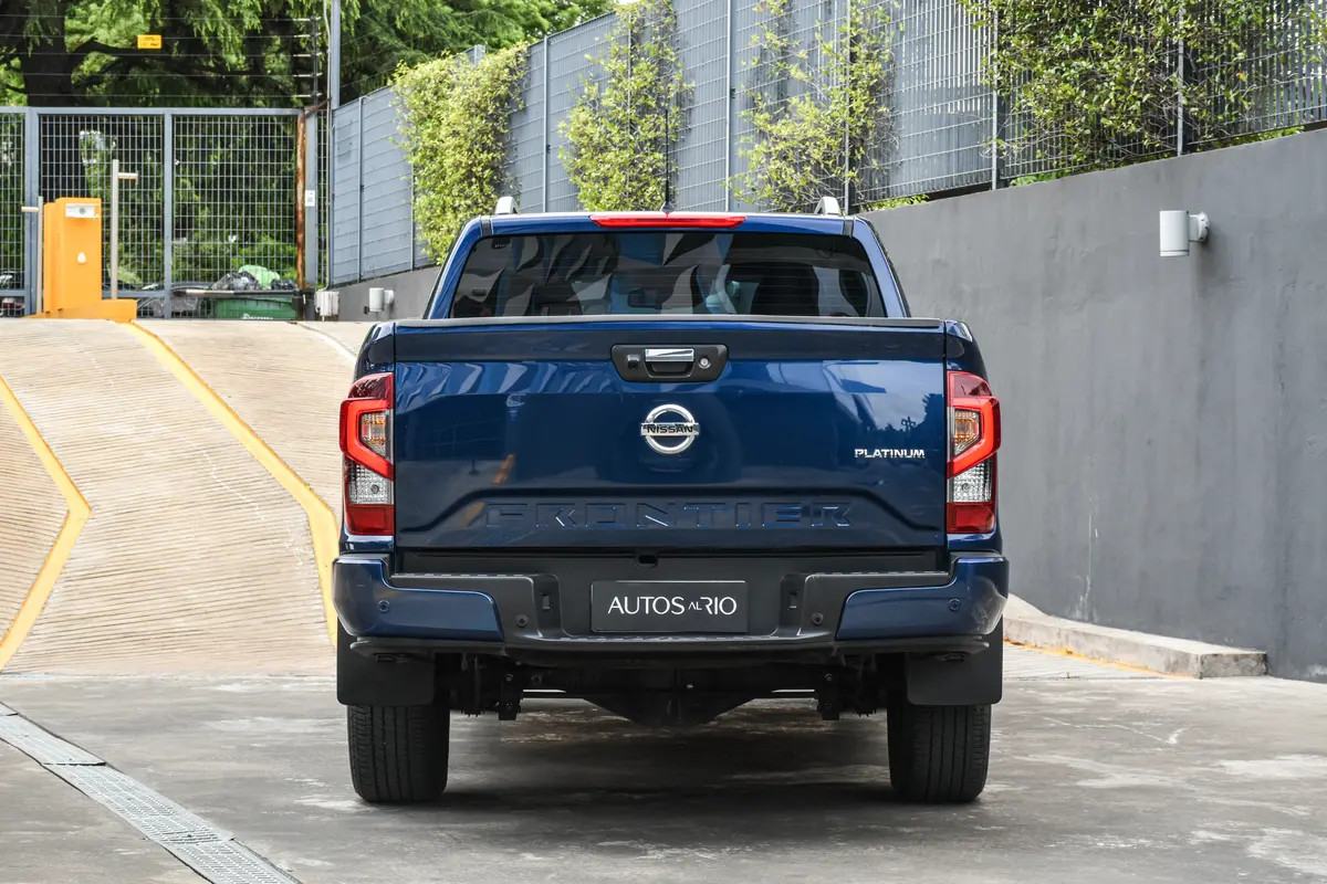 Mira esta publicación de Nissan Frontier 2022 en Motordil